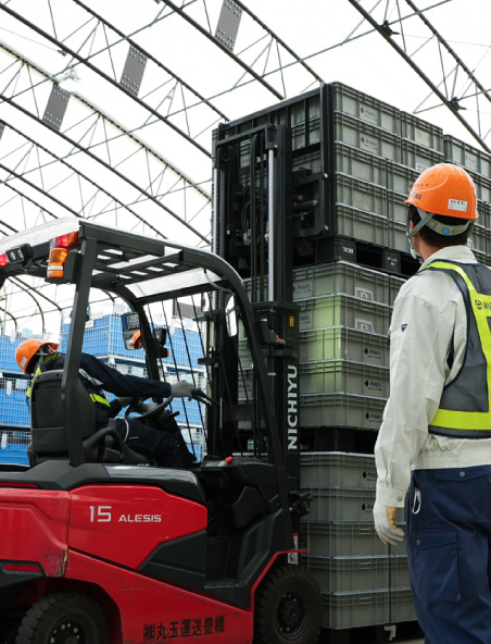 自動車部品輸送